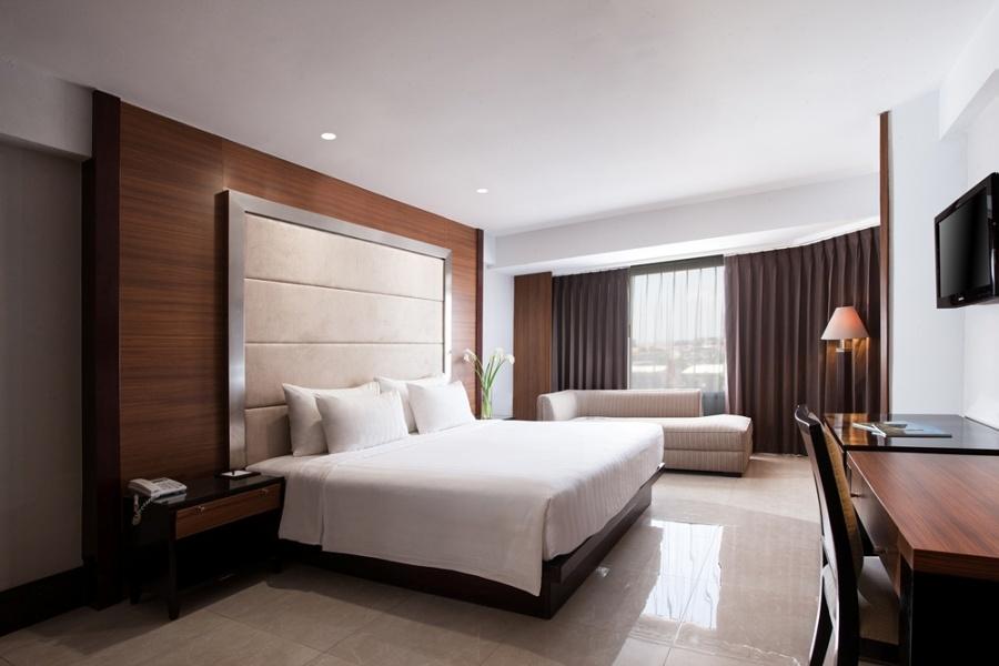 โฮเต็ลซานติก้า พรีเมียร์ เซมารัง Hotel เซอมารัง ภายนอก รูปภาพ